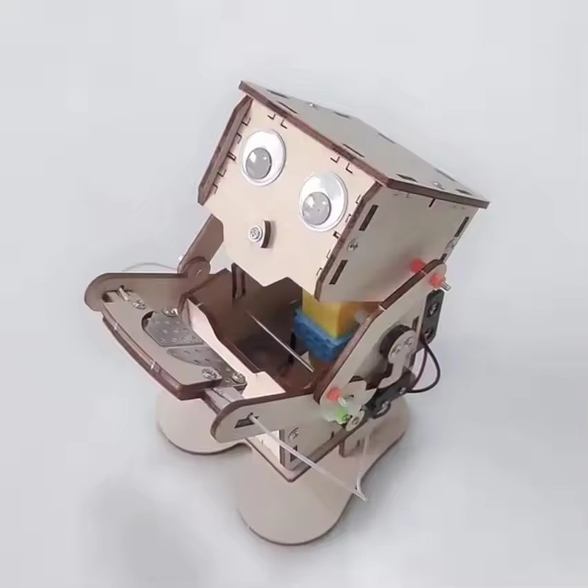 Coin Swallowing Eating Robot M - Science Max のレビューと価格